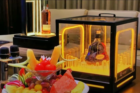 青岛夜场招聘礼宾员,颜值亮眼满足你期待